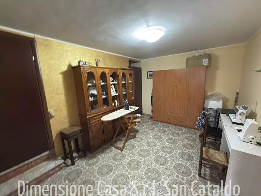 Immagine 6 di Casa indipendente in vendita  in Via Catania, 50 a San Cataldo