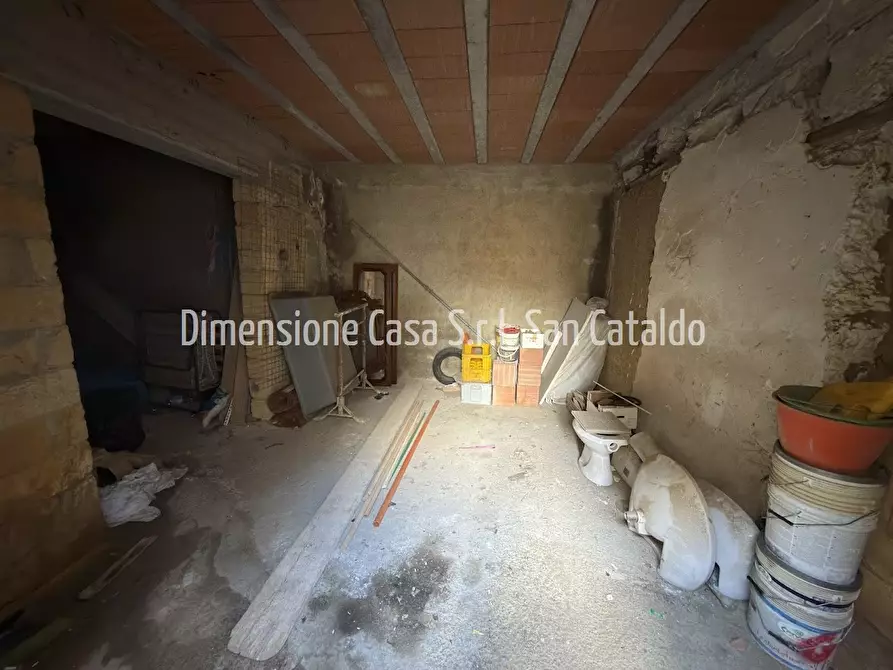 Immagine 3 di Casa indipendente in vendita  in Via Sberna 45-49 a San Cataldo