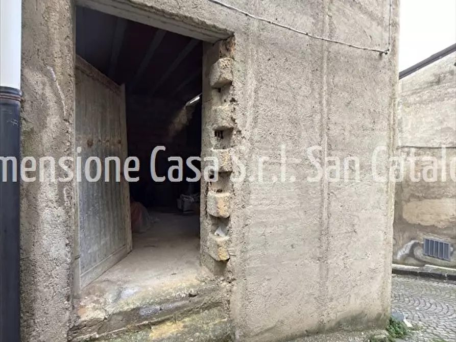 Immagine 2 di Casa indipendente in vendita  in Via Sberna 45-49 a San Cataldo