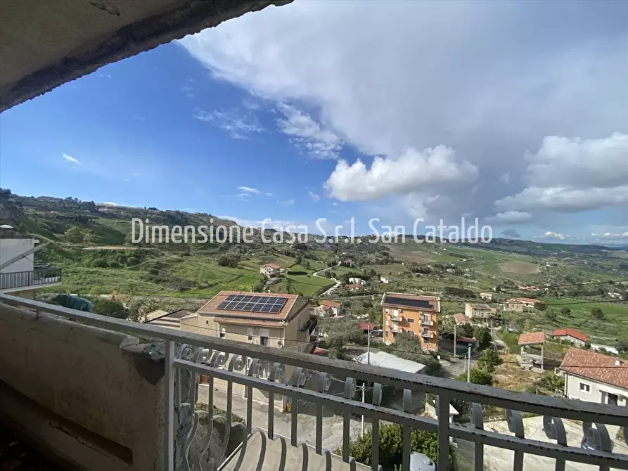 Immagine 9 di Appartamento in vendita  in Via Gabara, 11 a San Cataldo