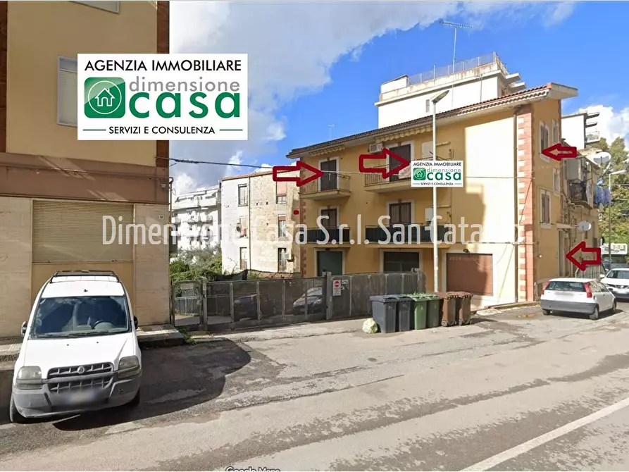 Immagine 1 di Appartamento in vendita  in Via Ruggero Settimo, 42 a Caltanissetta