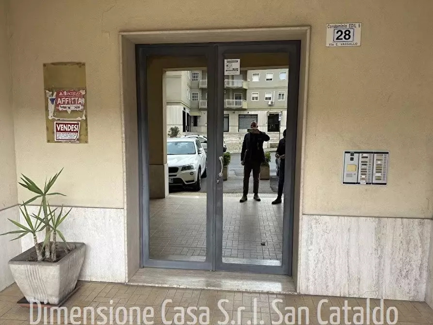 Immagine 2 di Appartamento in vendita  in Via Vassallo Ernesto, 26 a Caltanissetta