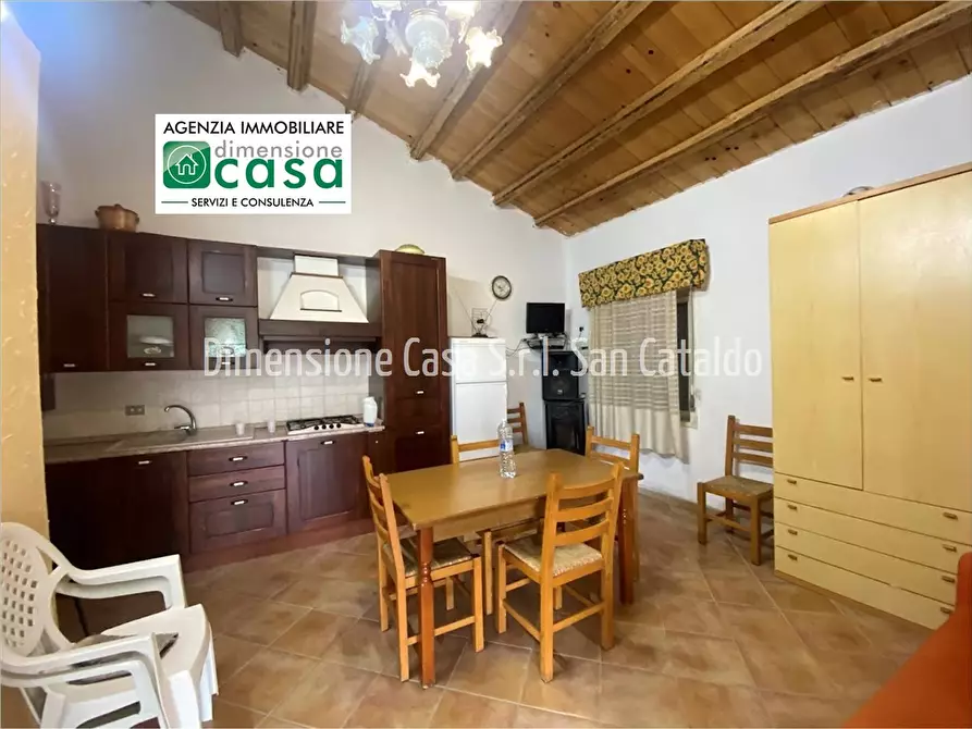 Immagine 1 di Rustico / casale in vendita  in Contrada Pescazzo, snc a Caltanissetta