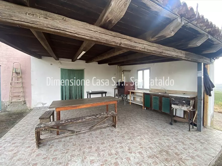 Immagine 5 di Rustico / casale in vendita  in Contrada Pescazzo, snc a Caltanissetta