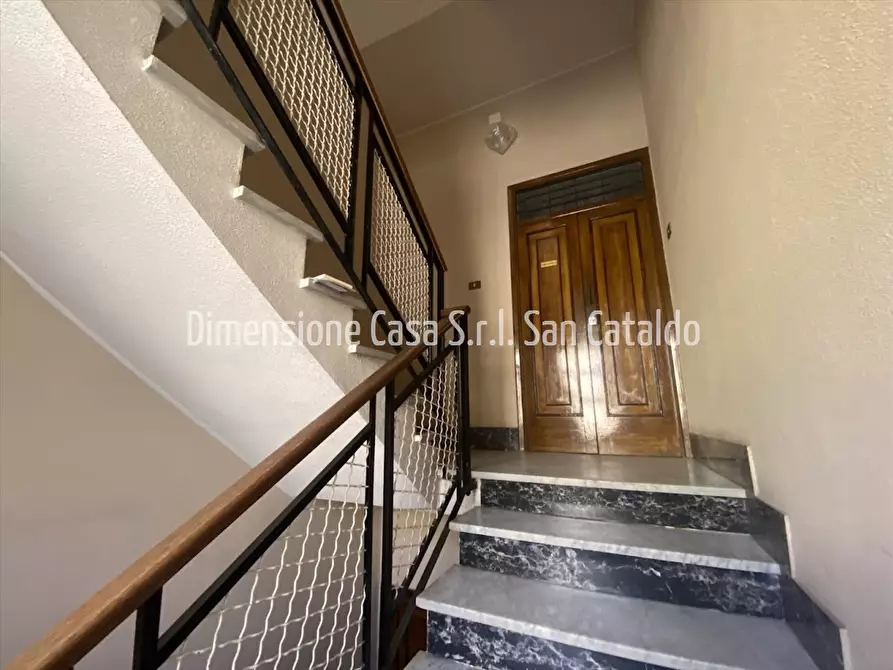 Immagine 2 di Casa indipendente in vendita  in Corso Sicilia, 88 a San Cataldo