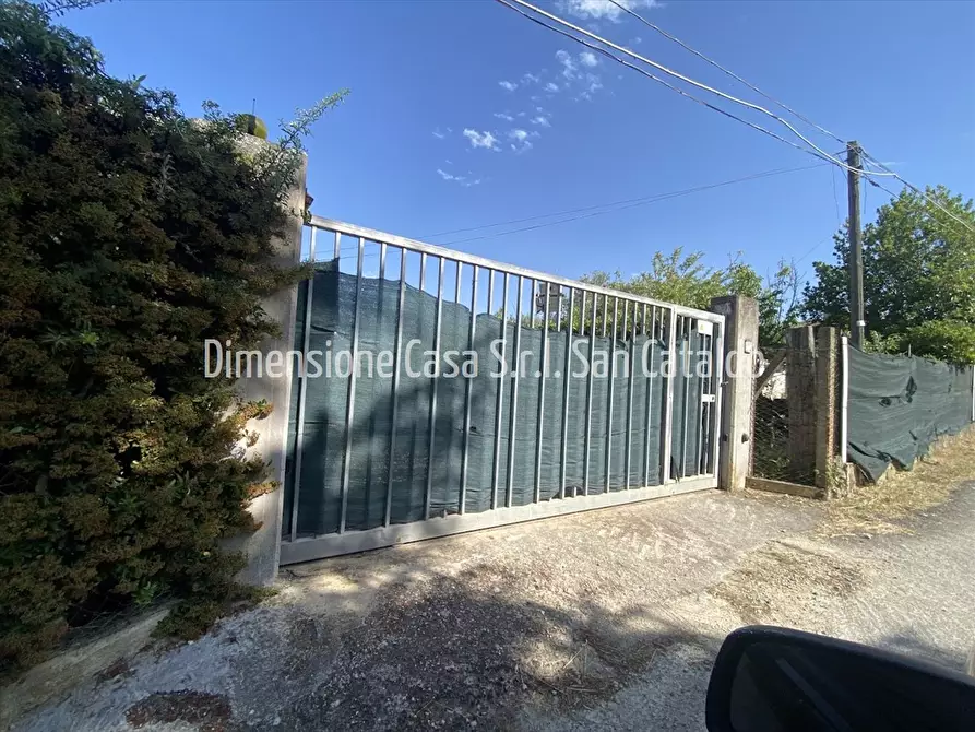 Immagine 10 di Villa in vendita  in Indirizzo non valido. a San Cataldo