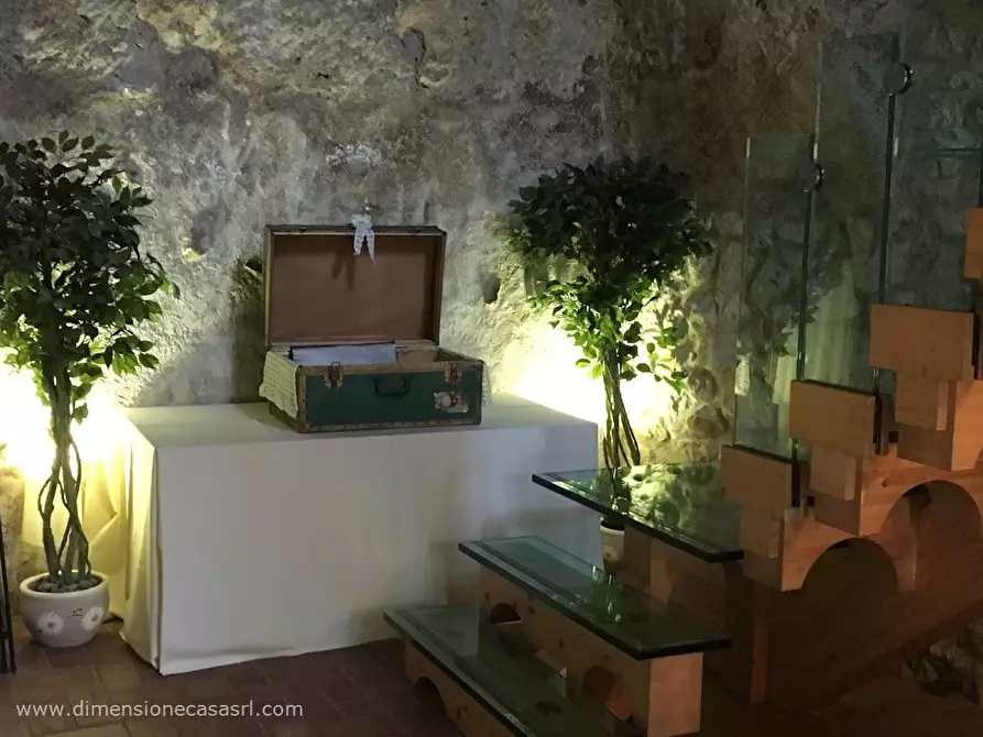 Immagine 8 di Locale commerciale in vendita  in Via Carlo Forlanini, 8 a San Cataldo