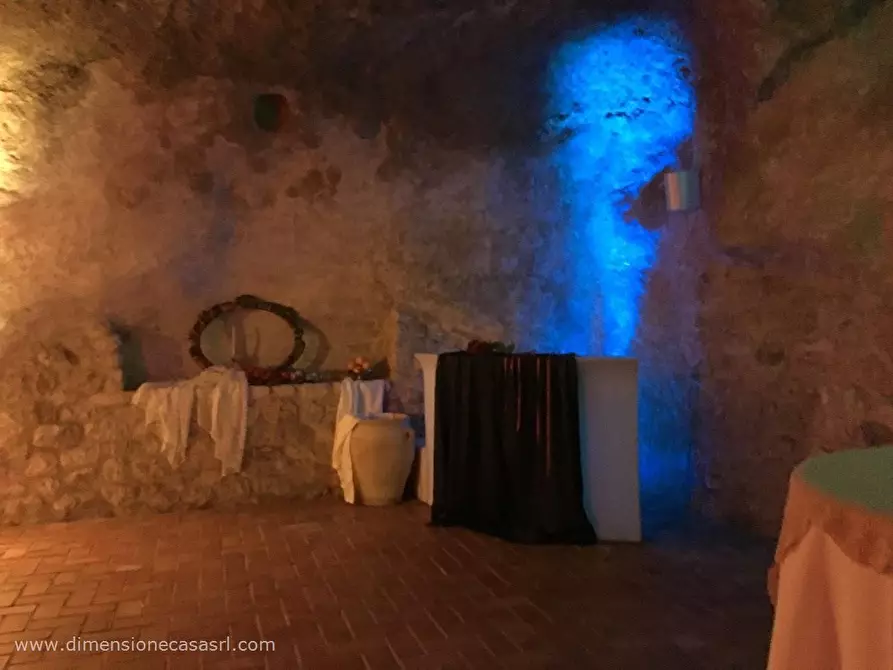 Immagine 9 di Locale commerciale in vendita  in Via Carlo Forlanini, 8 a San Cataldo