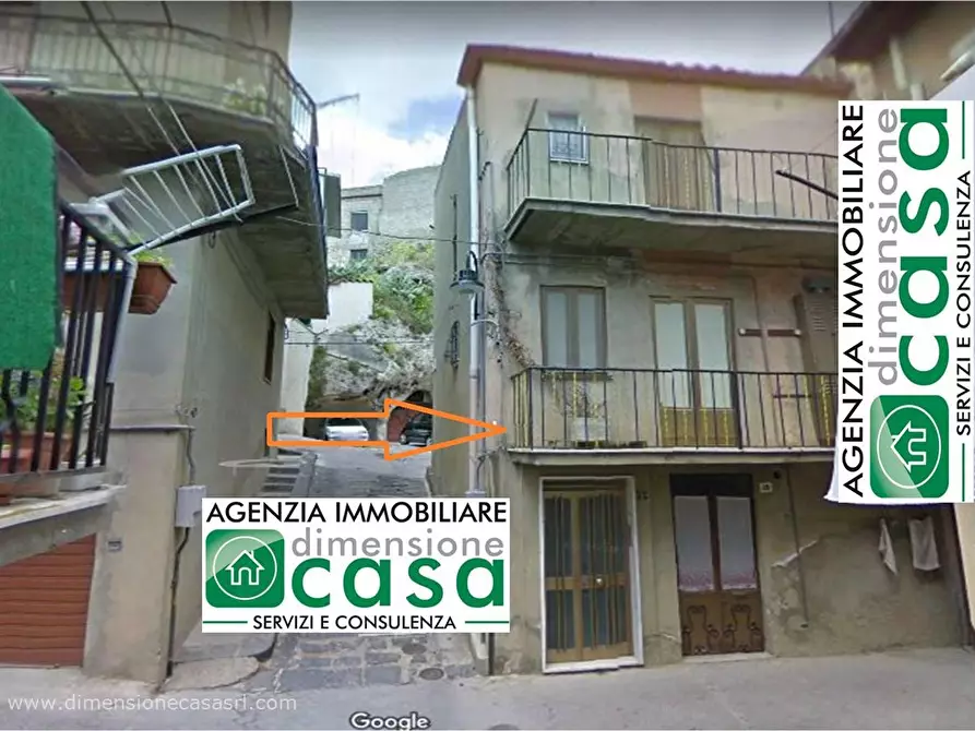 Immagine 1 di Casa indipendente in vendita  in Vico Sant'Angelo, 24 a San Cataldo