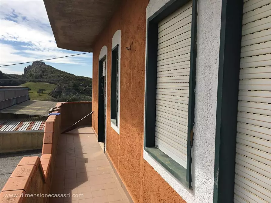 Immagine 5 di Appartamento in vendita  in SS122 a Caltanissetta