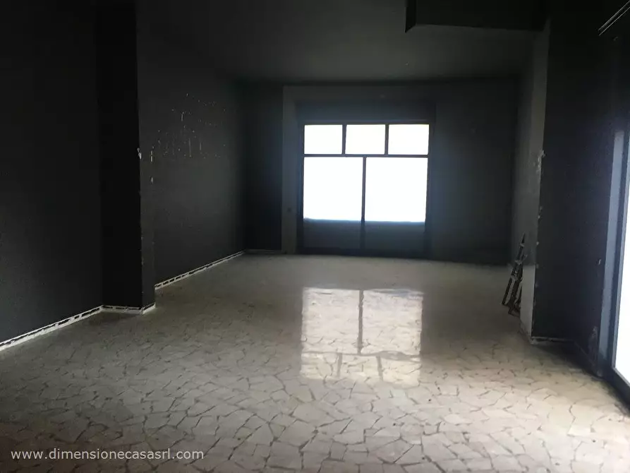 Immagine 6 di Locale commerciale in vendita  in Via Cimabue, 2 a Caltanissetta