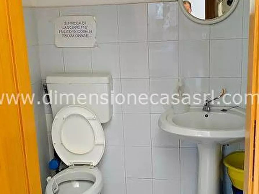 Immagine 7 di Locale commerciale in vendita  in Via degli Orti, 72 a Caltanissetta