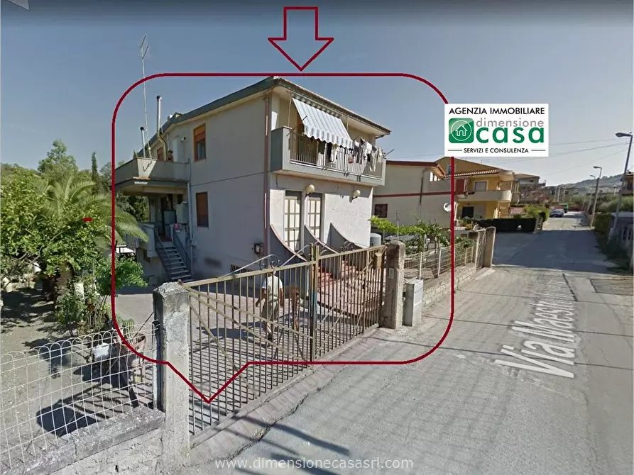 Immagine 1 di Villa in vendita  in Via Maestri del Lavoro, 4 a San Cataldo