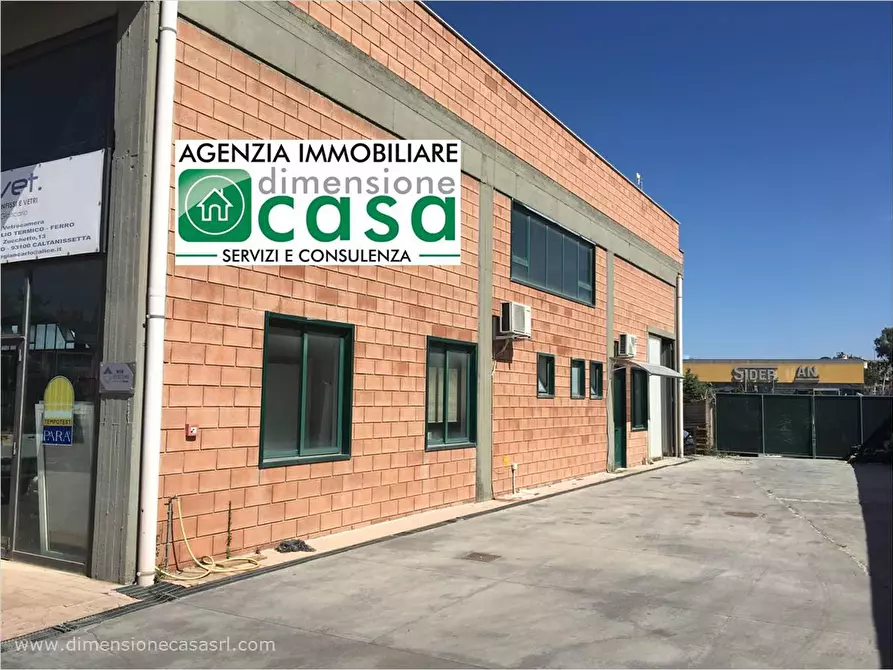 Immagine 1 di Capannone industriale in vendita  in SP6, 11 a San Cataldo