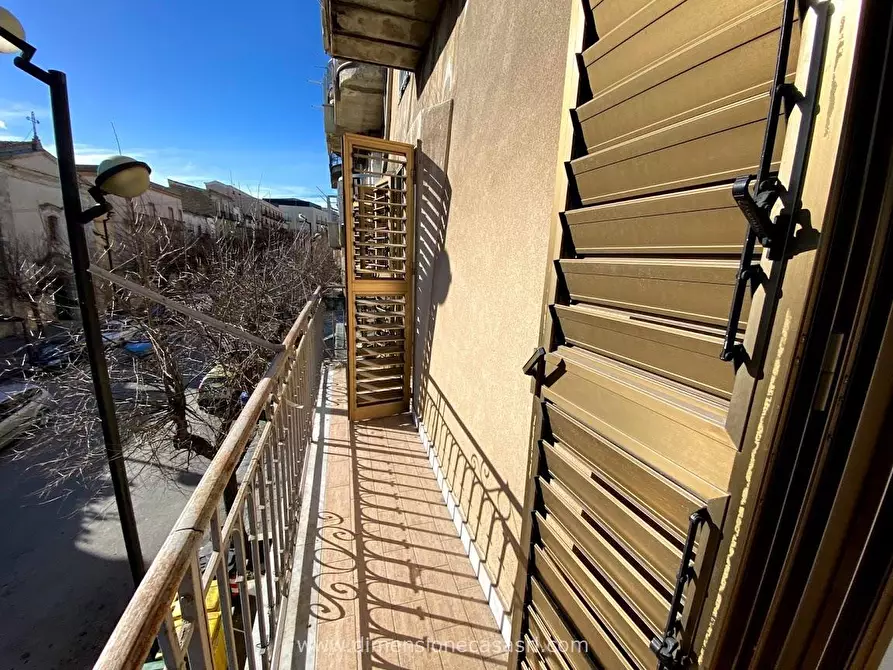 Immagine 9 di Appartamento in vendita  in Via Saetta n 4 a San Cataldo