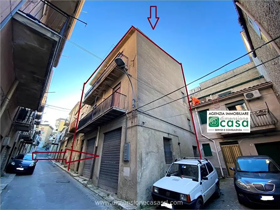 Immagine 1 di Casa indipendente in vendita  in Via Rosselli, 74 a San Cataldo