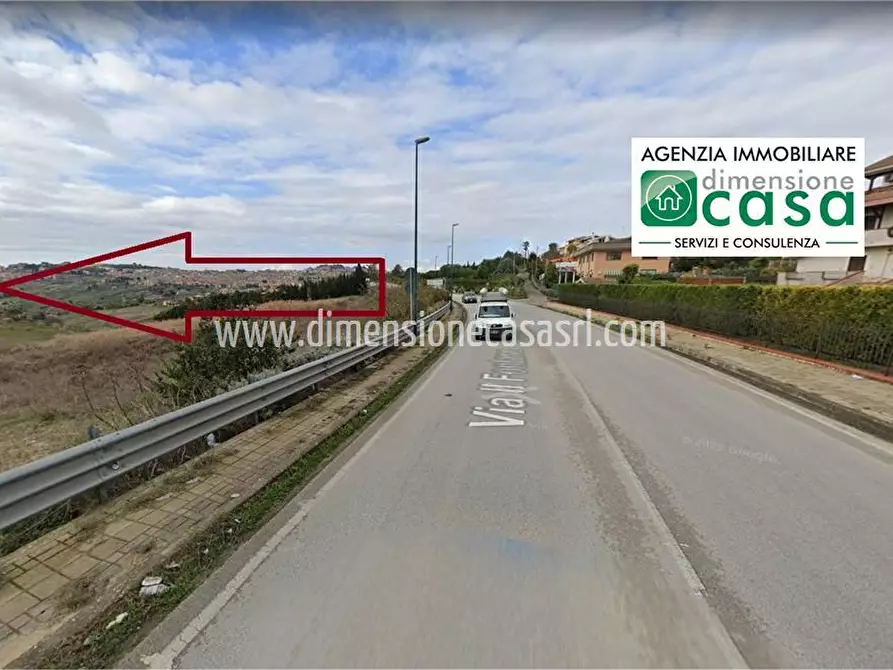 Immagine 2 di Terreno edificabile in vendita  in Via II Fontane, 117h a Caltanissetta