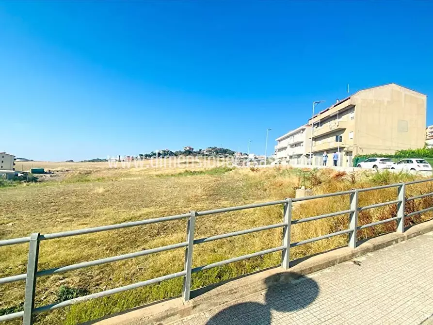 Immagine 5 di Terreno edificabile in vendita  in Via Padre Pio Da Pietrelcina a San Cataldo