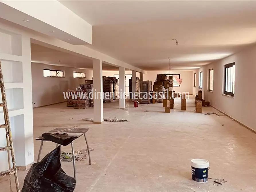 Immagine 6 di Locale commerciale in affitto  in via Due Fontane a Caltanissetta