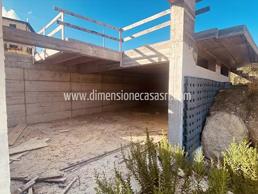 Immagine 4 di Villa in vendita  in Indirizzo non valido. a San Cataldo