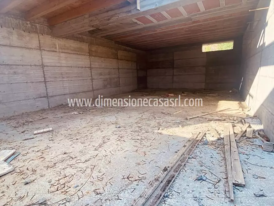 Immagine 5 di Villa in vendita  in Indirizzo non valido. a San Cataldo