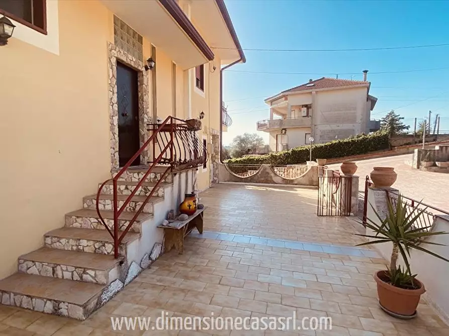 Immagine 9 di Villa in vendita  in Via Due Fontane 117 a Caltanissetta