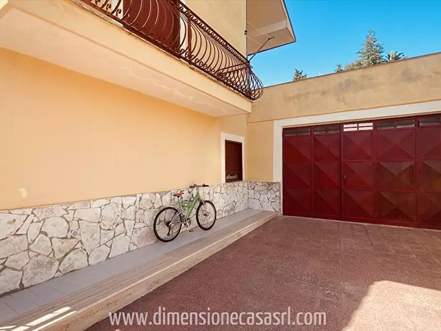 Immagine 7 di Villa in vendita  in Via Due Fontane 117 a Caltanissetta