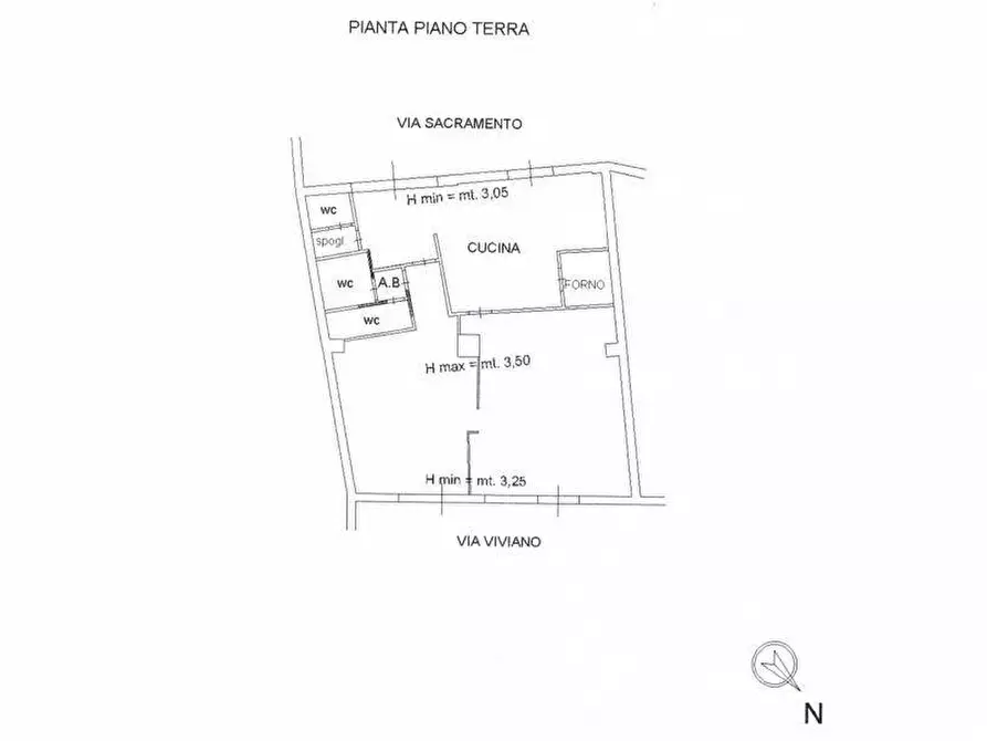 Immagine 4 di Locale commerciale in vendita  in Via Viviano, 20 a San Cataldo