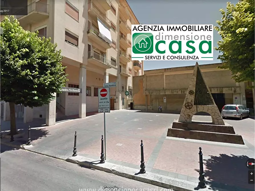 Immagine 1 di Appartamento in vendita  in Piazza della Repubblica, 6 a San Cataldo