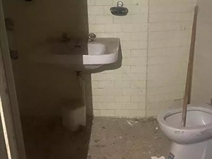 Immagine 10 di Villa in vendita  in Via Gaetano Donizetti, 5 a San Cataldo