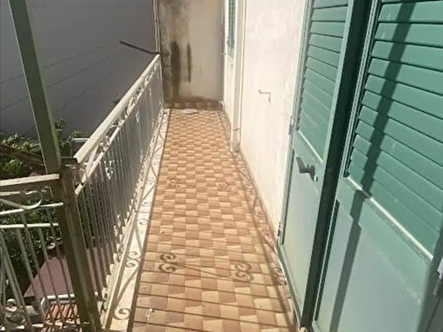 Immagine 8 di Appartamento in vendita  in Via dei Marinai, 28 a Villafranca Tirrena