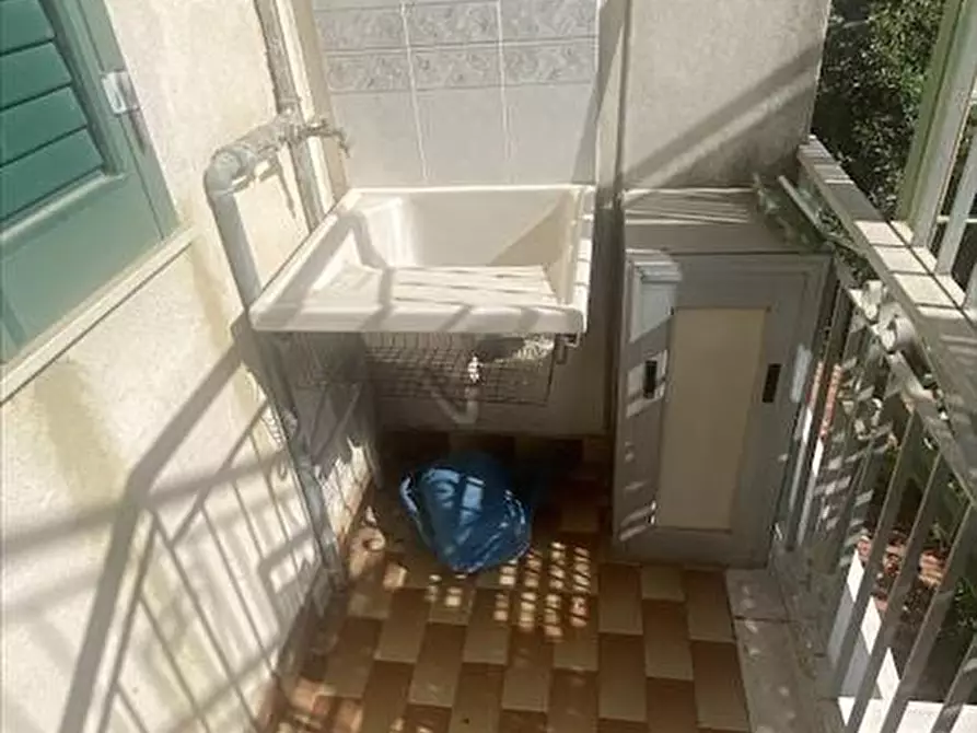 Immagine 9 di Appartamento in vendita  in Via dei Marinai, 28 a Villafranca Tirrena