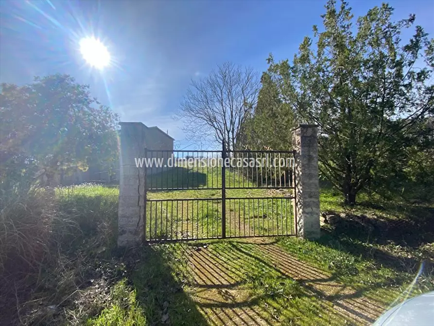 Immagine 2 di Rustico / casale in vendita  in Contrada Vassallaggi a San Cataldo