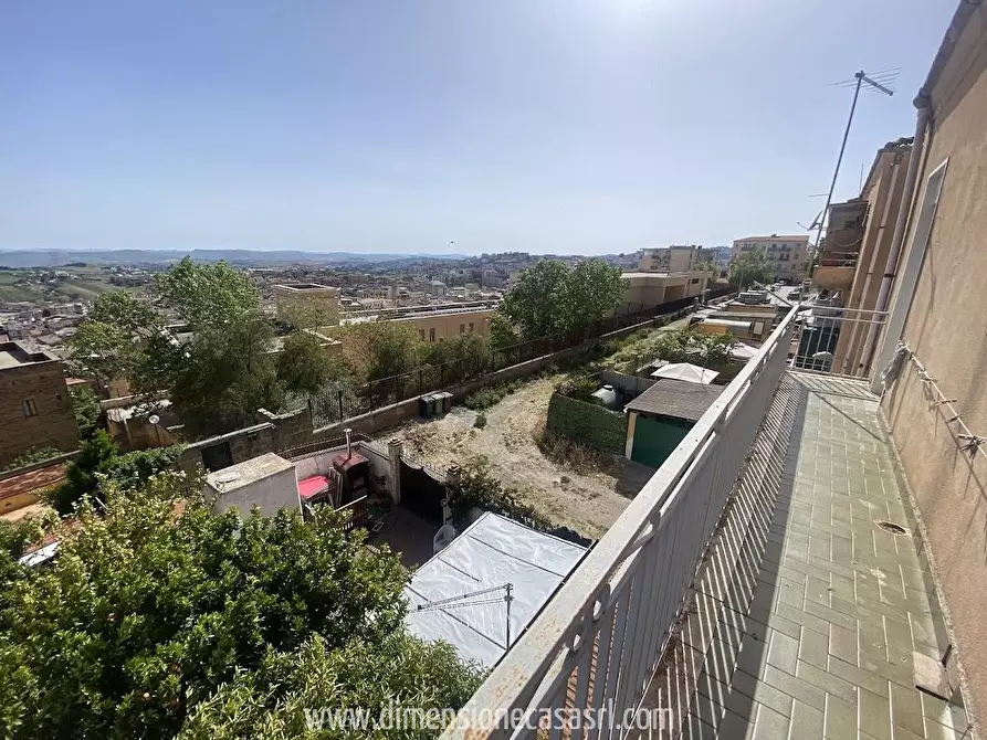 Immagine 5 di Appartamento in vendita  in Via Giacomo Serpotta, 5 a Caltanissetta