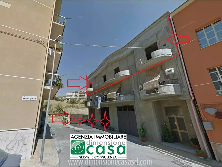 Immagine 1 di Appartamento in vendita  in Via Mariannina Amico Roxas, 8 a San Cataldo