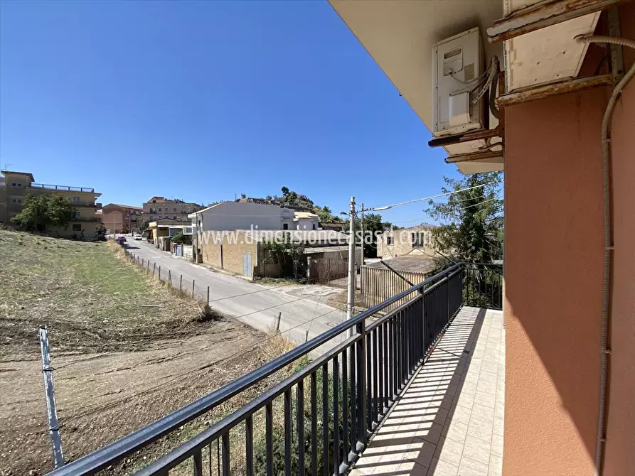 Immagine 10 di Appartamento in vendita  in Via Portella Bifuto, 16 a San Cataldo
