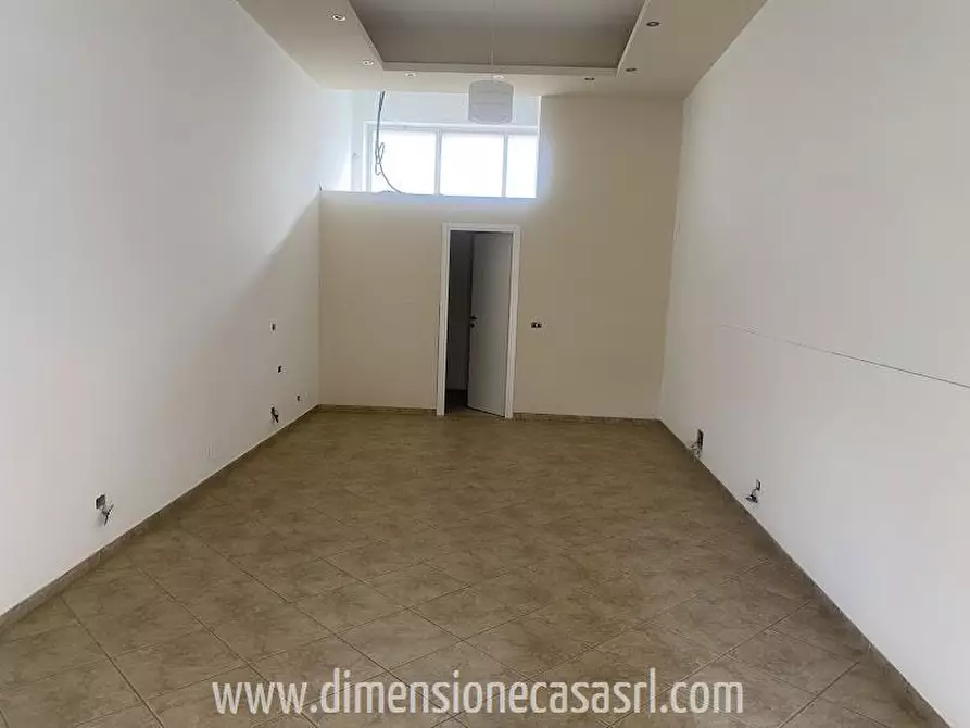 Immagine 3 di Locale commerciale in affitto  in via Babaurra , 29 a San Cataldo