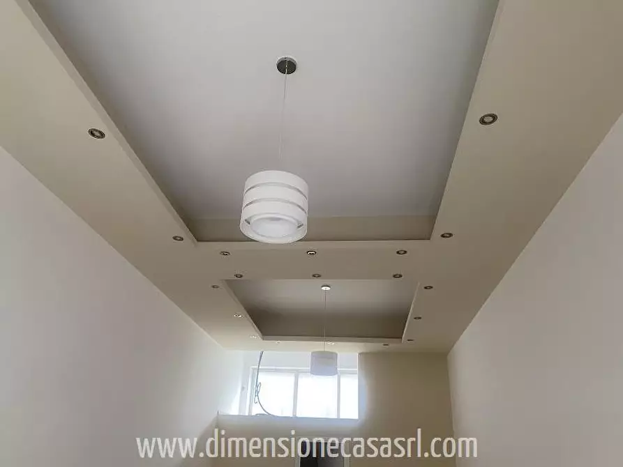 Immagine 5 di Locale commerciale in affitto  in via Babaurra , 29 a San Cataldo