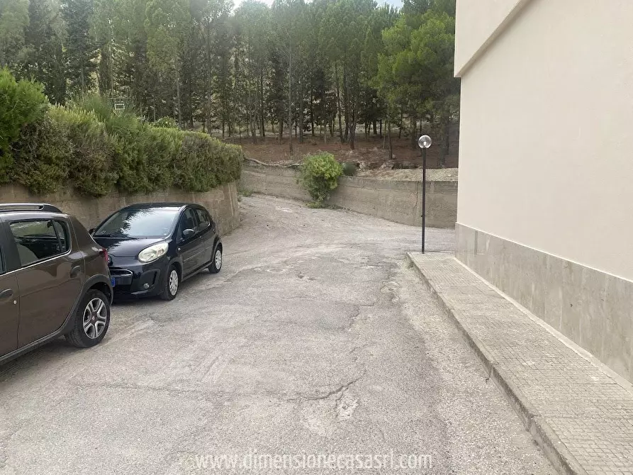 Immagine 3 di Appartamento in vendita  in Via Pio La Torre 77 a San Cataldo