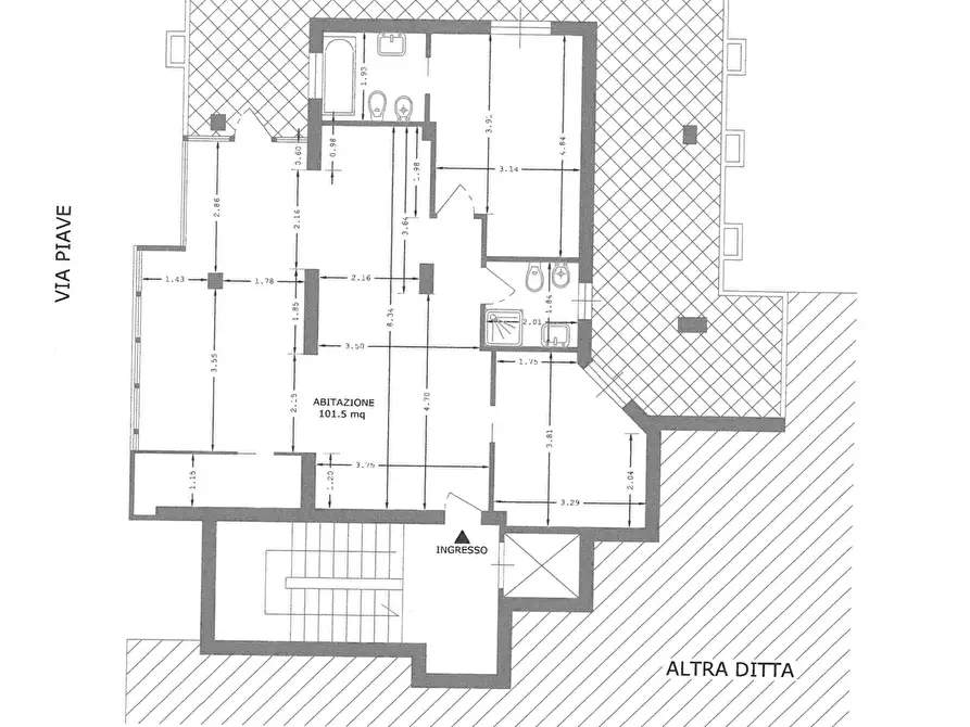 Immagine 11 di Attico in vendita  in Via Piave, 127 a San Cataldo