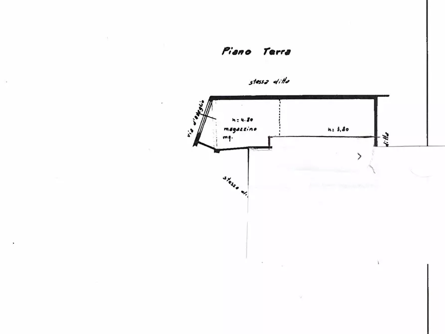 Immagine 6 di Magazzino in vendita  in Via Vincenzo Gioberti, 13 a San Cataldo
