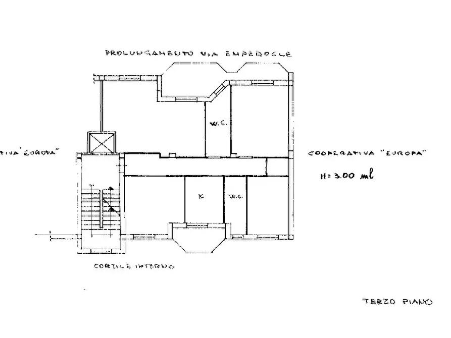 Immagine 11 di Appartamento in vendita  in Viale Indipendenza, 54 a San Cataldo
