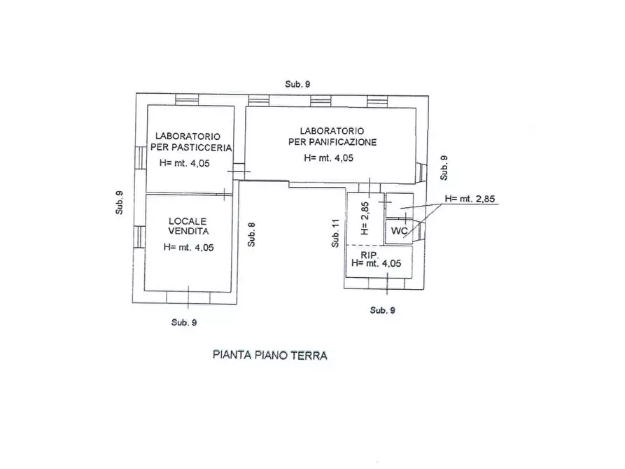 Immagine 13 di Casa indipendente in vendita  in Corso Sicilia, 88 a San Cataldo