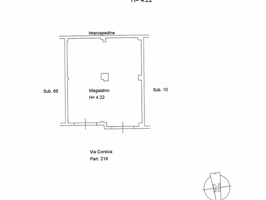 Immagine 3 di Magazzino in vendita  in Via Corsica, 15-17 a Caltanissetta