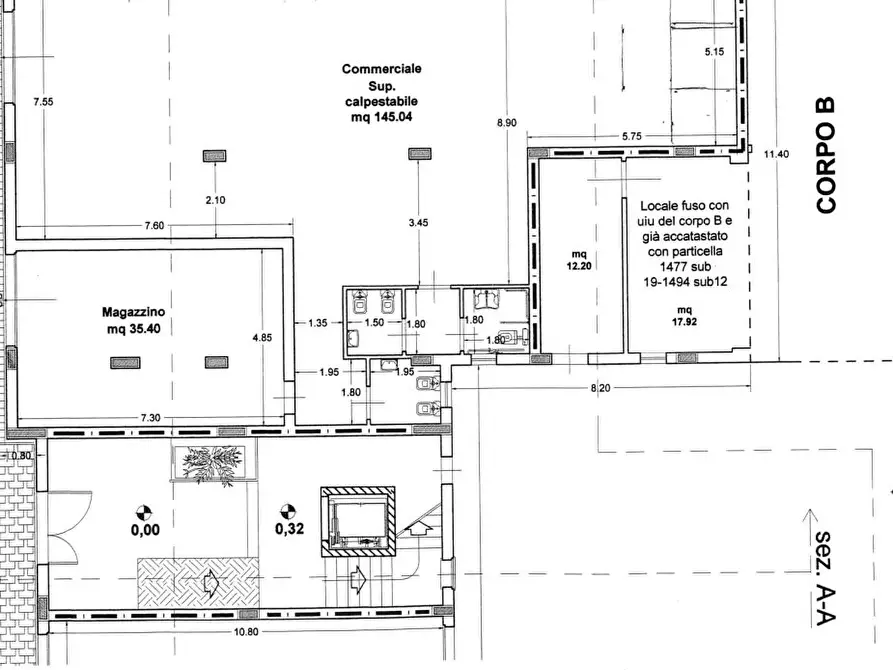 Immagine 11 di Locale commerciale in vendita  in Via Virgilio, 21 a San Cataldo