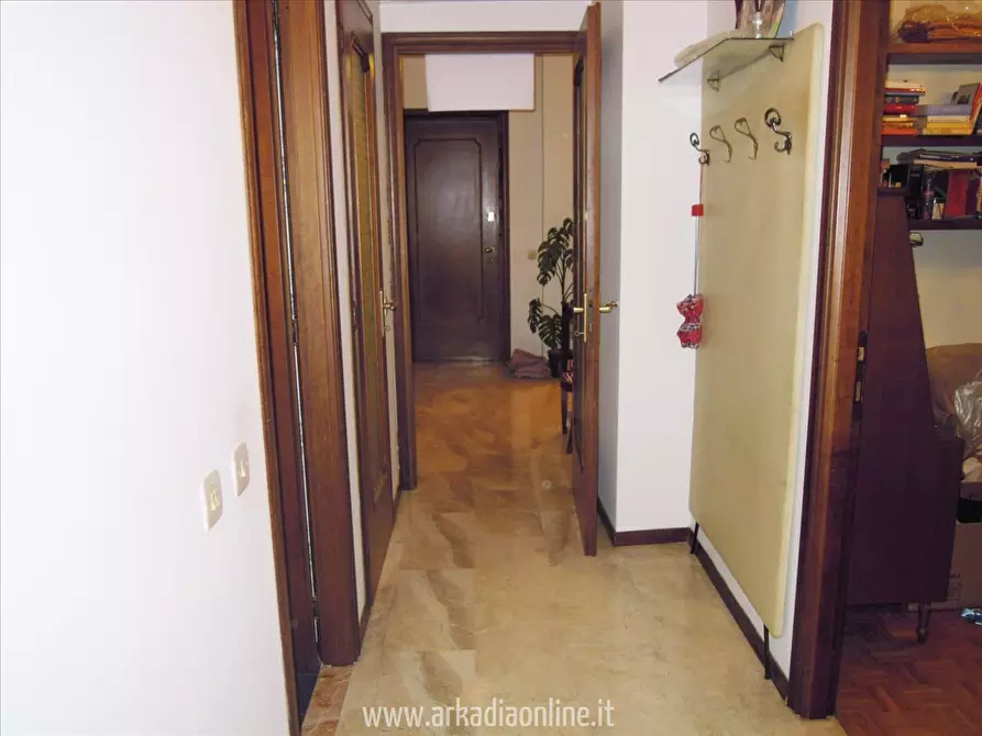 Immagine 4 di Appartamento in vendita  in Via Martiri della Resistenza a Piacenza