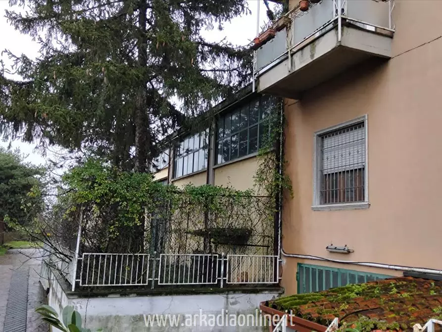 Immagine 6 di Palazzo in vendita  a Piacenza