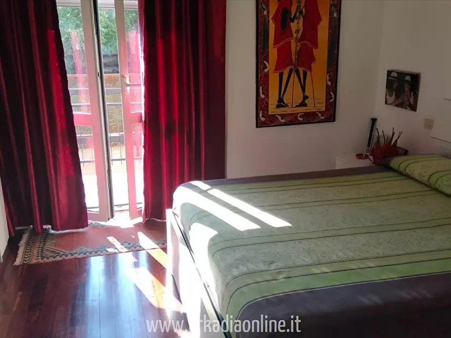 Immagine 10 di Appartamento in vendita  a Piacenza