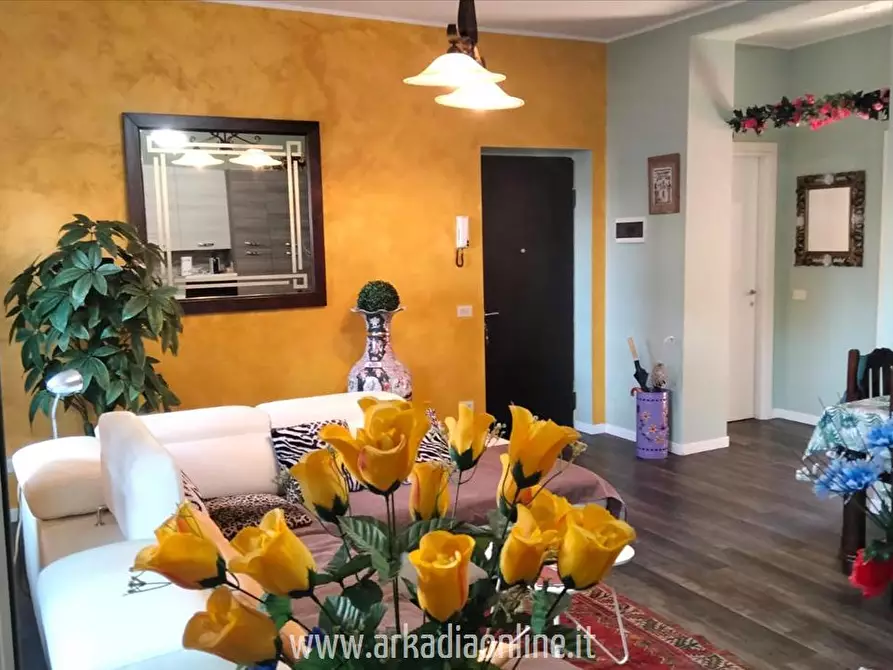 Immagine 1 di Appartamento in vendita  a Piacenza