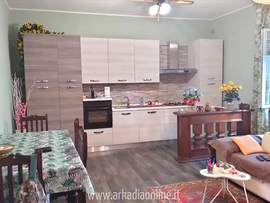 Immagine 2 di Appartamento in vendita  a Piacenza